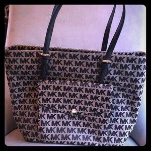 Michael Kors purse